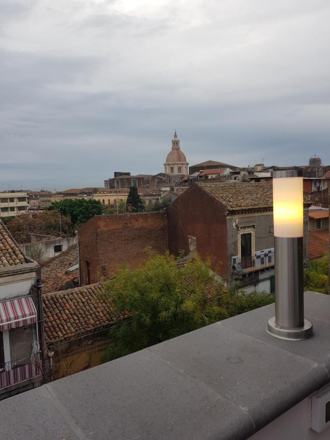 Апартаменты La Terrazza Di Leda Катания Экстерьер фото